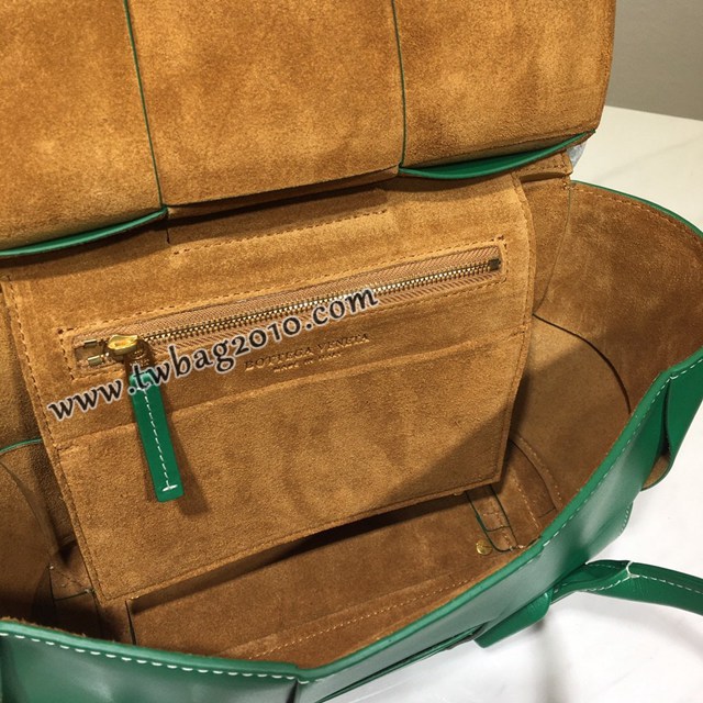 Bottega veneta高端女包 寶緹嘉爆款THE ARCO編織款手提包  BV經典款蝙蝠包  gxz1116